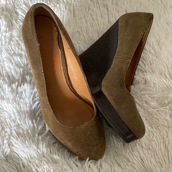 Michael kors wedges - Picture 7 of 9